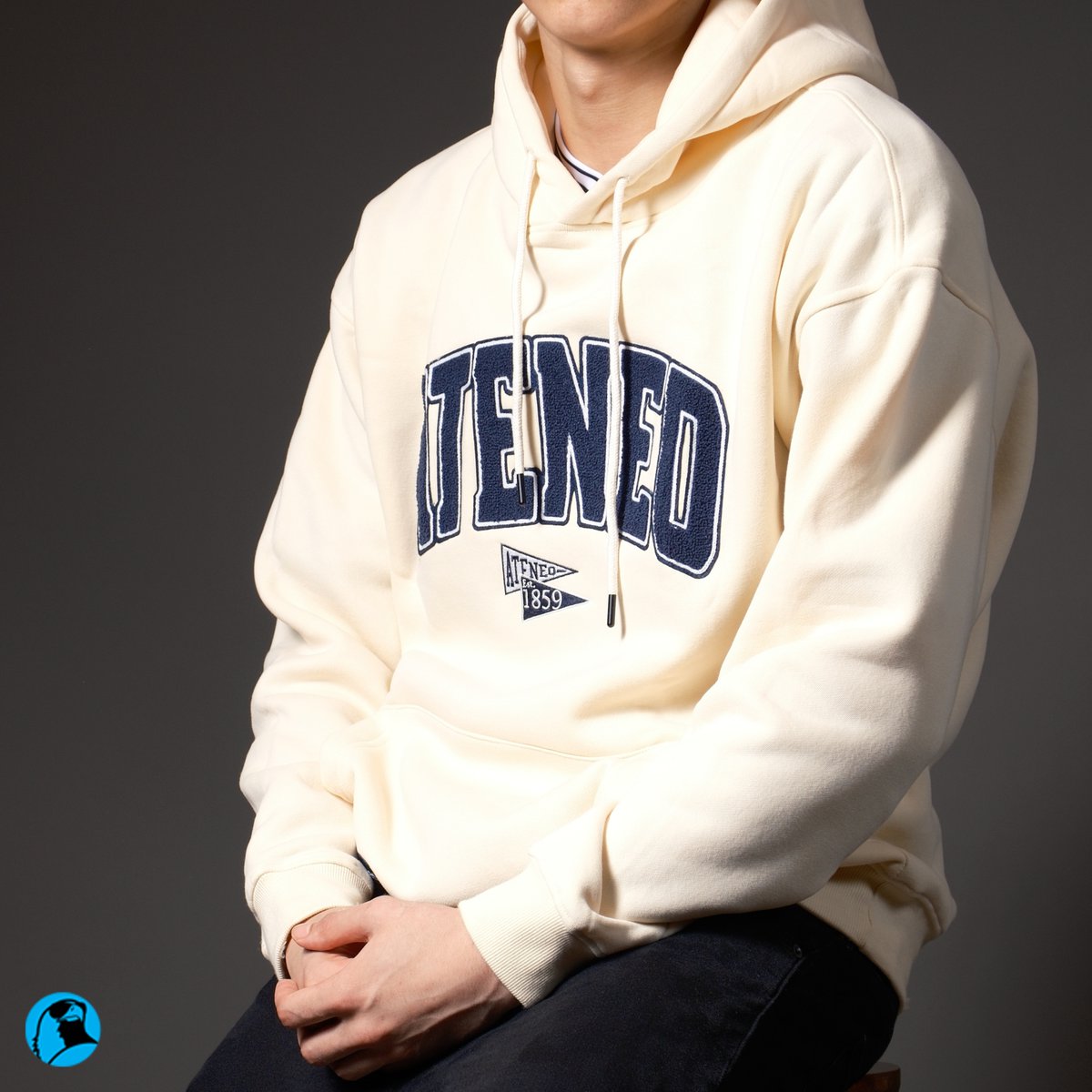 GetBlued's tweet photo. Rainy season essential? Our bestselling Ateneo hoodie is here! ☔💙 Grab yours today and experience the comfort everyone’s talking about.

Shop now:
🦅 GetBlued Online: https://t.co/PmMiFhGf9h
🦅 LazMall: https://t.co/FrrA6gFrHw
🦅 ShopeeMall: https://t.co/0d5eR6oM53 https://t.co/80XDLJSzdS