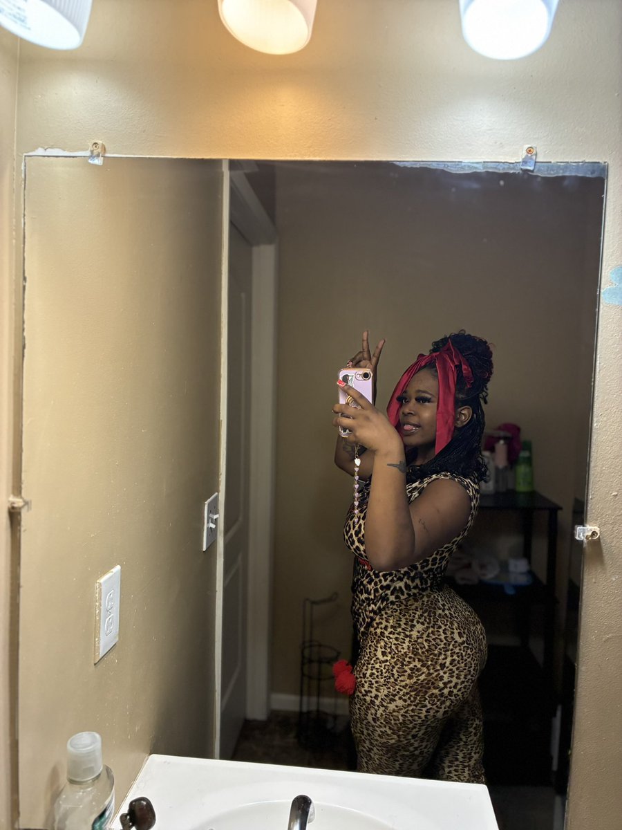 DeniseJ1920's tweet photo. https://t.co/KJT6TrdSoa