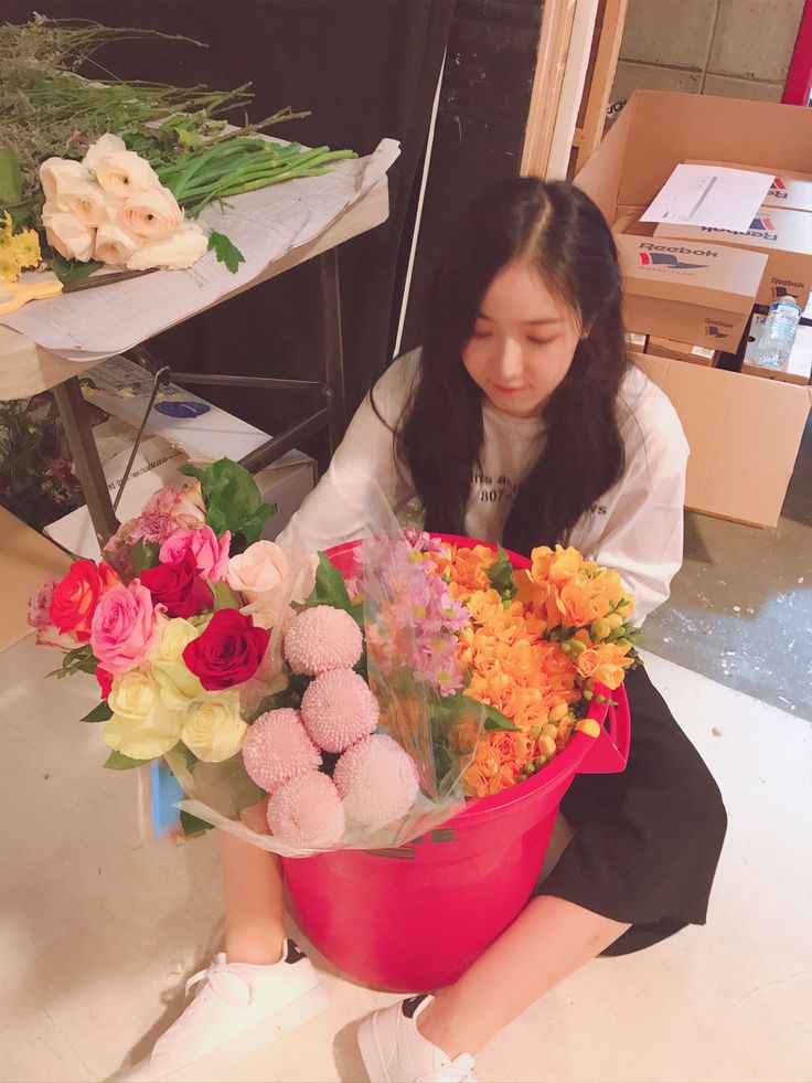 sbt2me's tweet photo. 그냥이정도면
여친짤이라는 명칭대신 신비라는명칭을
써야하는 수준임

" 신비처럼 나왔어요? "
" 어머이거완전 신비다"
이렇게 https://t.co/QItEQZAsWi