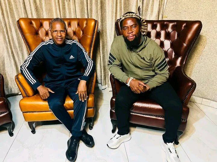 IvorTour's tweet photo. @Newzroom405 This guy can't be serious he is from a party that is behind all this orgie of violence the people who drove all Malawians and others from KZN then today he comes and says no country lives without a foreigner this is hypocrisy, job is done now wants to appear a statesman to people https://t.co/yh202OsT81
