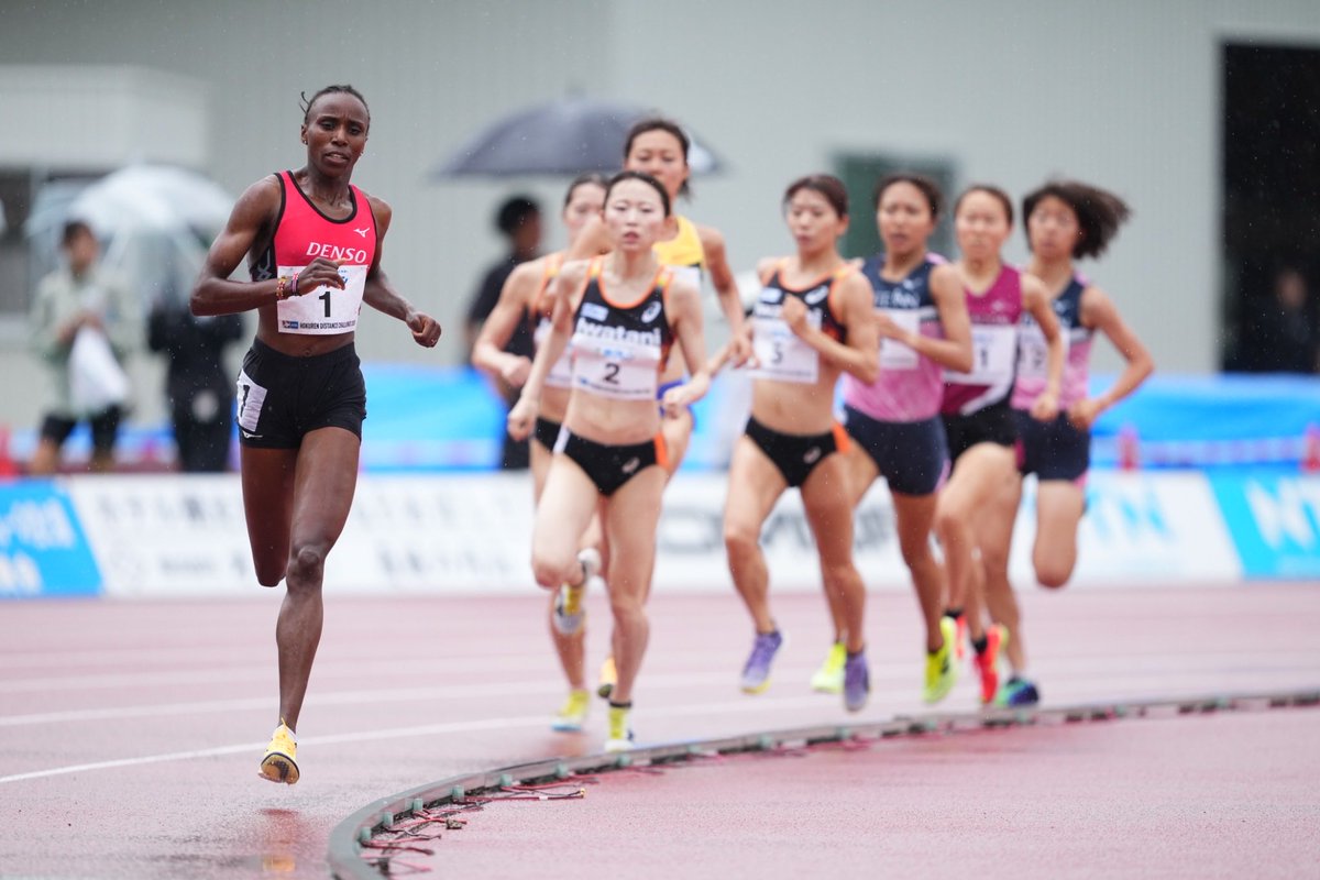 FS_DENSO's tweet photo. ＼大会結果①🔥／

7/11(土)
#ホクレンディスタンスチャレンジ 北見大会

🏁女子1500m
1着 #ジェシンタニョカビ ⏱️4分13秒68 https://t.co/8ENwea3HKP