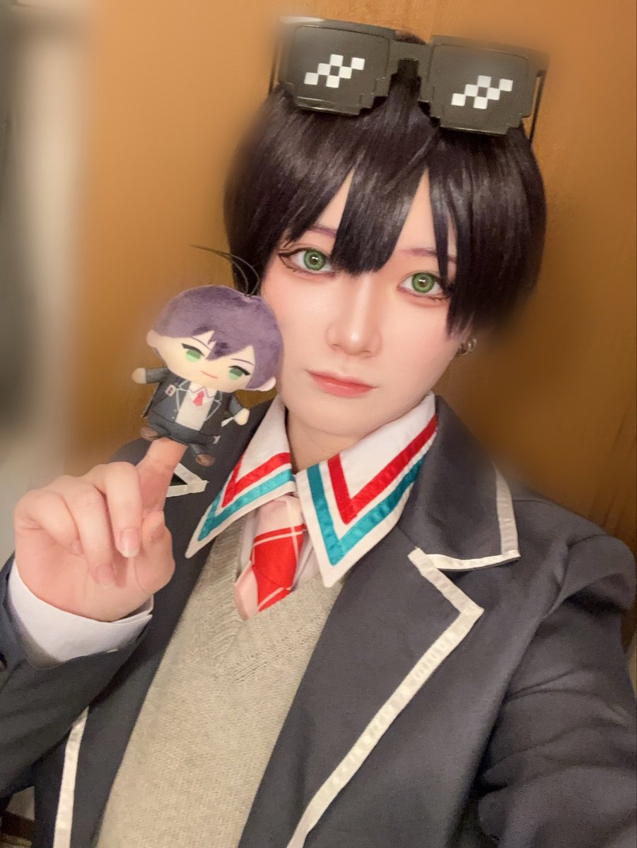 maRu_v_v05's tweet photo. ⚠️色々注意
めちゃくちゃ久しぶりにコスした  これで妹の誕生日を祝うという、、、 https://t.co/sPFEIqdgkW