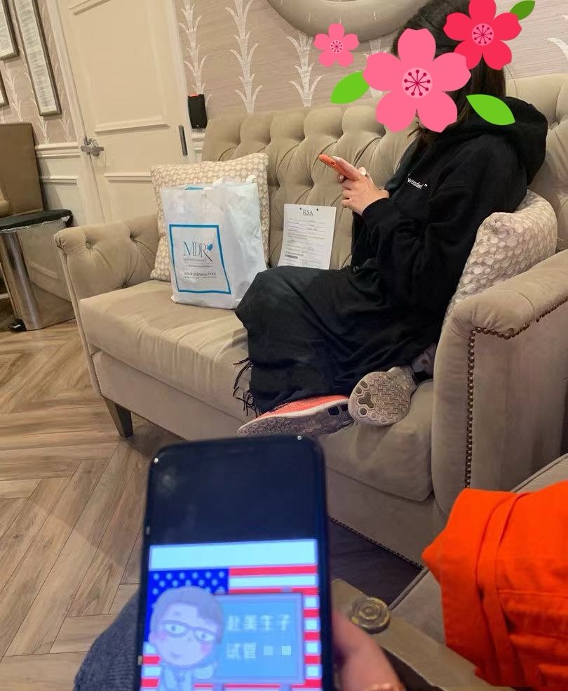 agathe_collet's tweet photo. 陪同美国爱心供卵女生到医院进行促排取卵手术💪
女孩儿最终取卵结果38颗，36颗成熟，27颗受精，期待一周后的囊胚培养结果🙏

胖爸爸代孕咨询VX：b918yy
柬埔寨/越南/老挝代孕 单身生子 夫夫代孕 https://t.co/PRhdZfPUhS