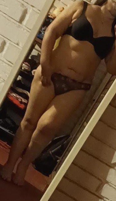 only_gigi45's tweet photo. Noches de insomnio 
#mom #curvy #sexy #hot https://t.co/6356gz3up2
