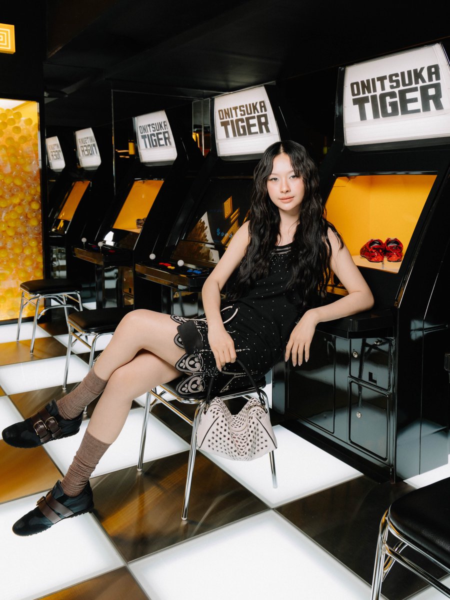 MilkLoveTH's tweet photo. [Post IG Update] @ bazaarthailand ( 130726 )

🔗 : https://t.co/GjH5cvar7J
 
#OnitsukaTigerxMilk
#MilkPansa
#OnitsukaTigerShinjuku 
#OnitsukaTiger https://t.co/NCuGpid5mY