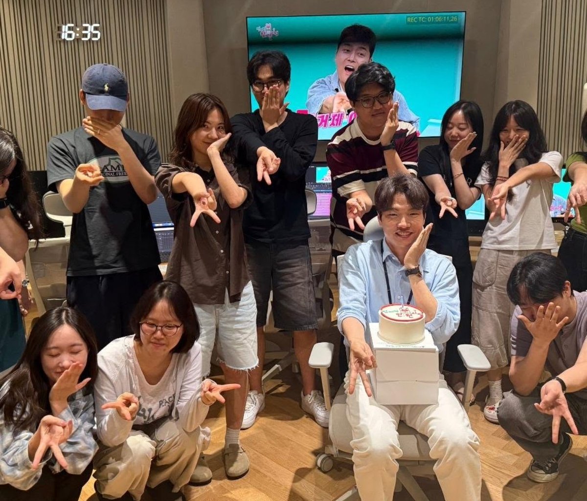 쪼리(JJory) tweet media
