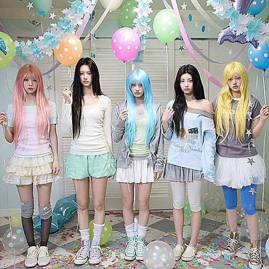 wlforwon's tweet photo. Everyone is so small 😮 https://t.co/aTY13ctZ6f
