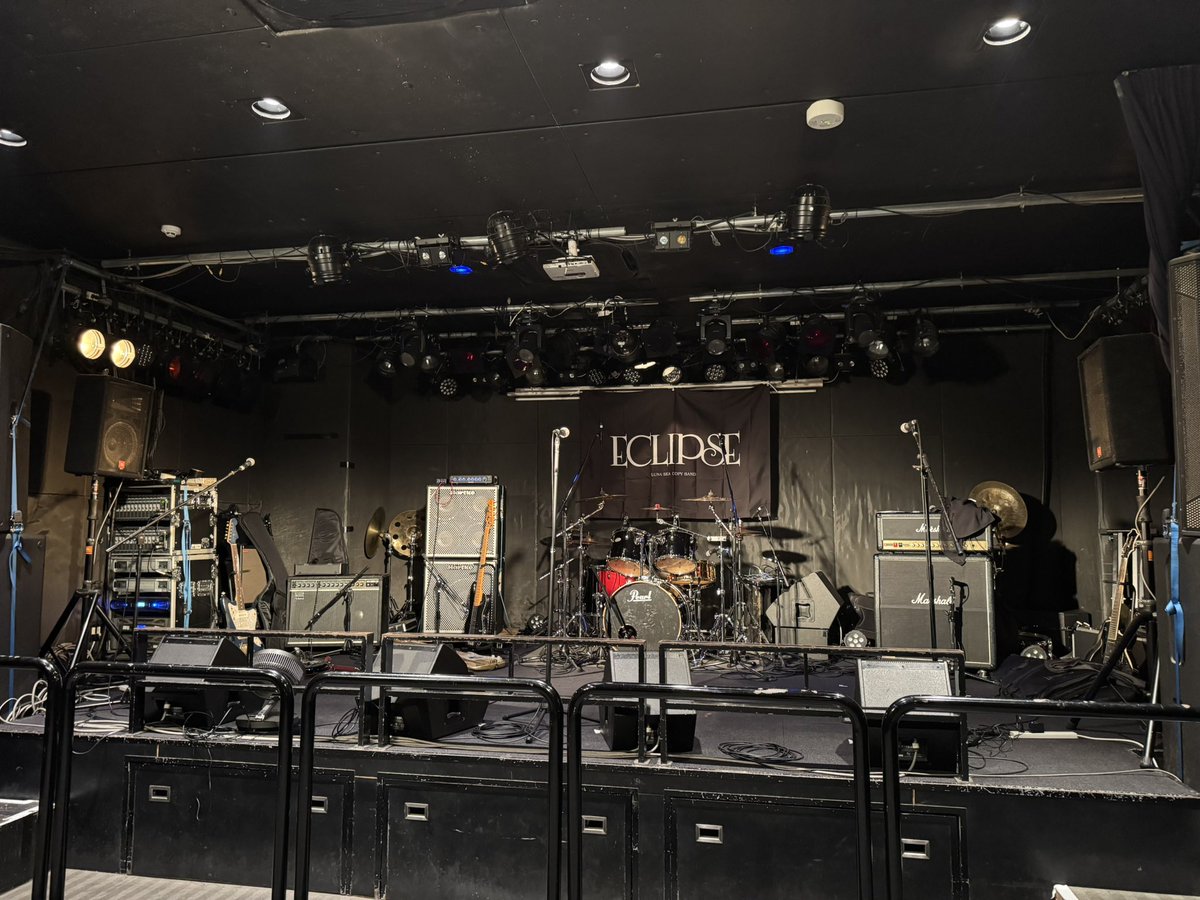 ECLIPSE_lscb's tweet photo. 2026.07.11(土) FUKUOKA INSA
LUNATIC KYUSHU 2026

企画から取りまとめまでご尽力いただきましたLUNA SHINE Toshiさんをはじめ各バンドの代表のみなさん、INSAスタッフのみなさん、そして何より各地より集まってくれたSLAVEのみなさん、本当にありがとうございました。
次回やらない選択肢はないね🌙 https://t.co/c9YlnmsB6Z