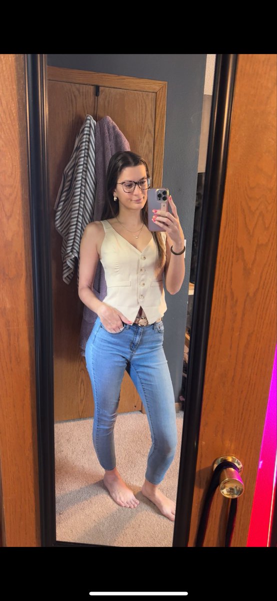 EmmberMarshall1's tweet photo. Fit check 🤷🏻‍♀️😍😜 https://t.co/sgGN08i85b