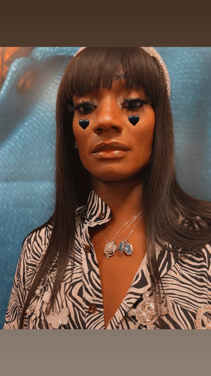 diamondskiblue's tweet photo. Pretty 🤩 face #sexy #queen #beauty👸🏾❤️‍🔥👏🏾🫶🏾🖤🤍🔛📸 https://t.co/UyYlWI6BJI