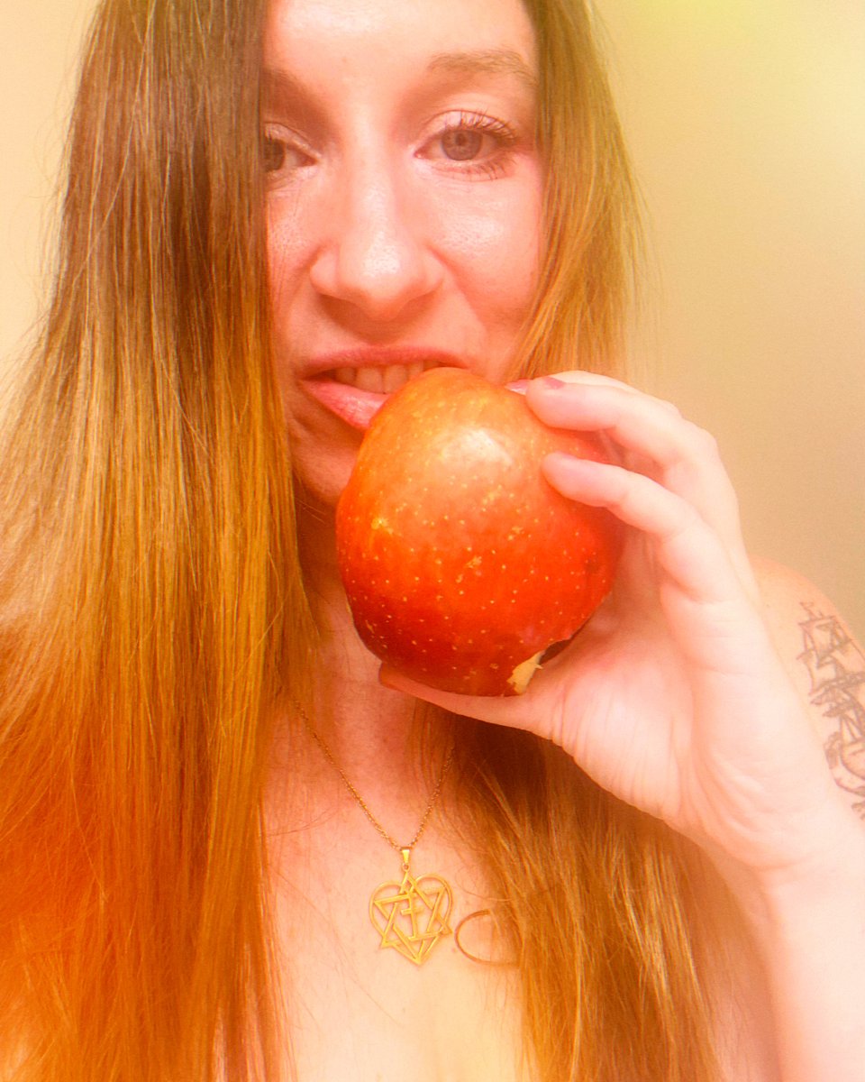 shoshannablanca's tweet photo. Listen to Jewish women. We have Eve's ancestry. We remember eating the apple. We know.
Subscribe to my #OnlyFans Uncovering Eve to learn about women in the Bible: https://t.co/xP6ojGMAU4 #Christianity #Religion #Bible #ReligiousStudies #Feminism #CamModel #Model #Jewish #Judaism https://t.co/VaYTxk1qCu