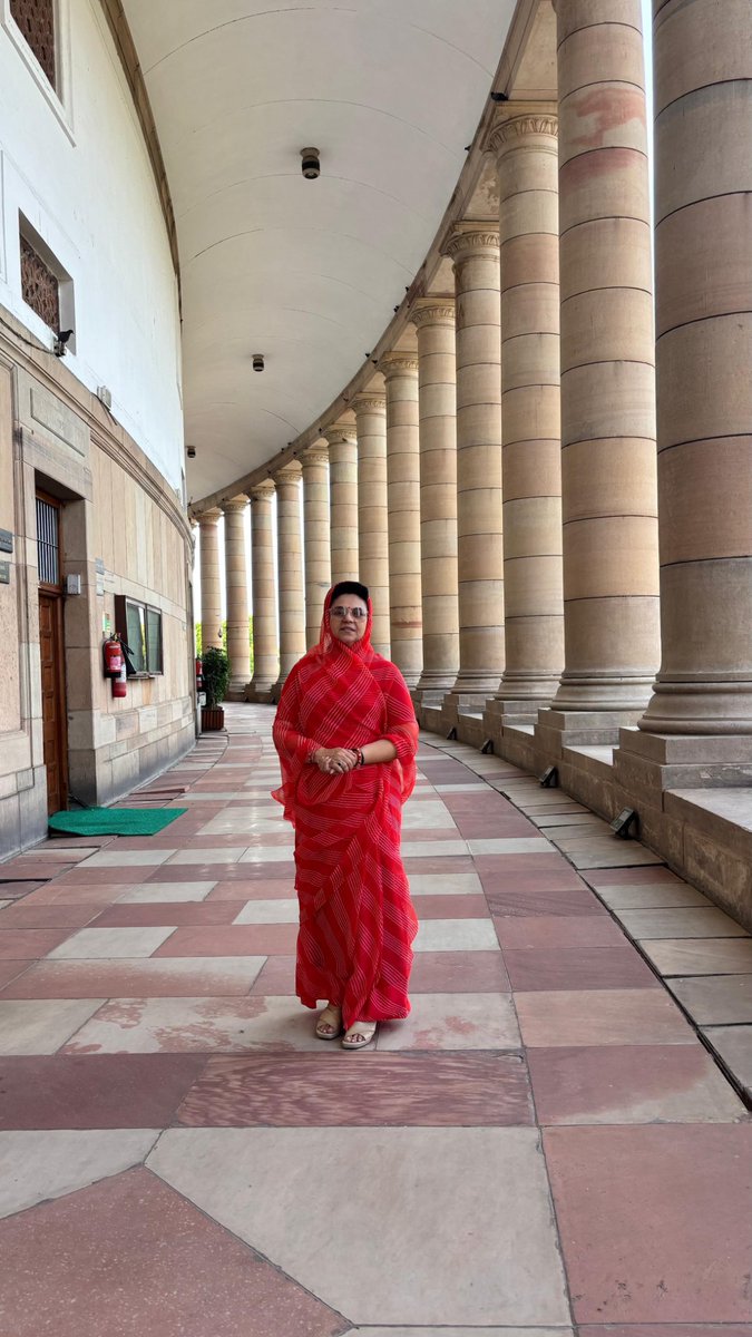 BjpMahimakumari's tweet photo. भारतीय लोकतंत्र की ऐतिहासिक धरोहर, 'संविधान सदन' की दीर्घाओं में स्मरणीय पल।

#SamvidhanSadan #OldParliament #IndianDemocracy #Heritage #MahimaKumariMewar #BJP4India #BJP4Rajasthan https://t.co/DvdGH798FF