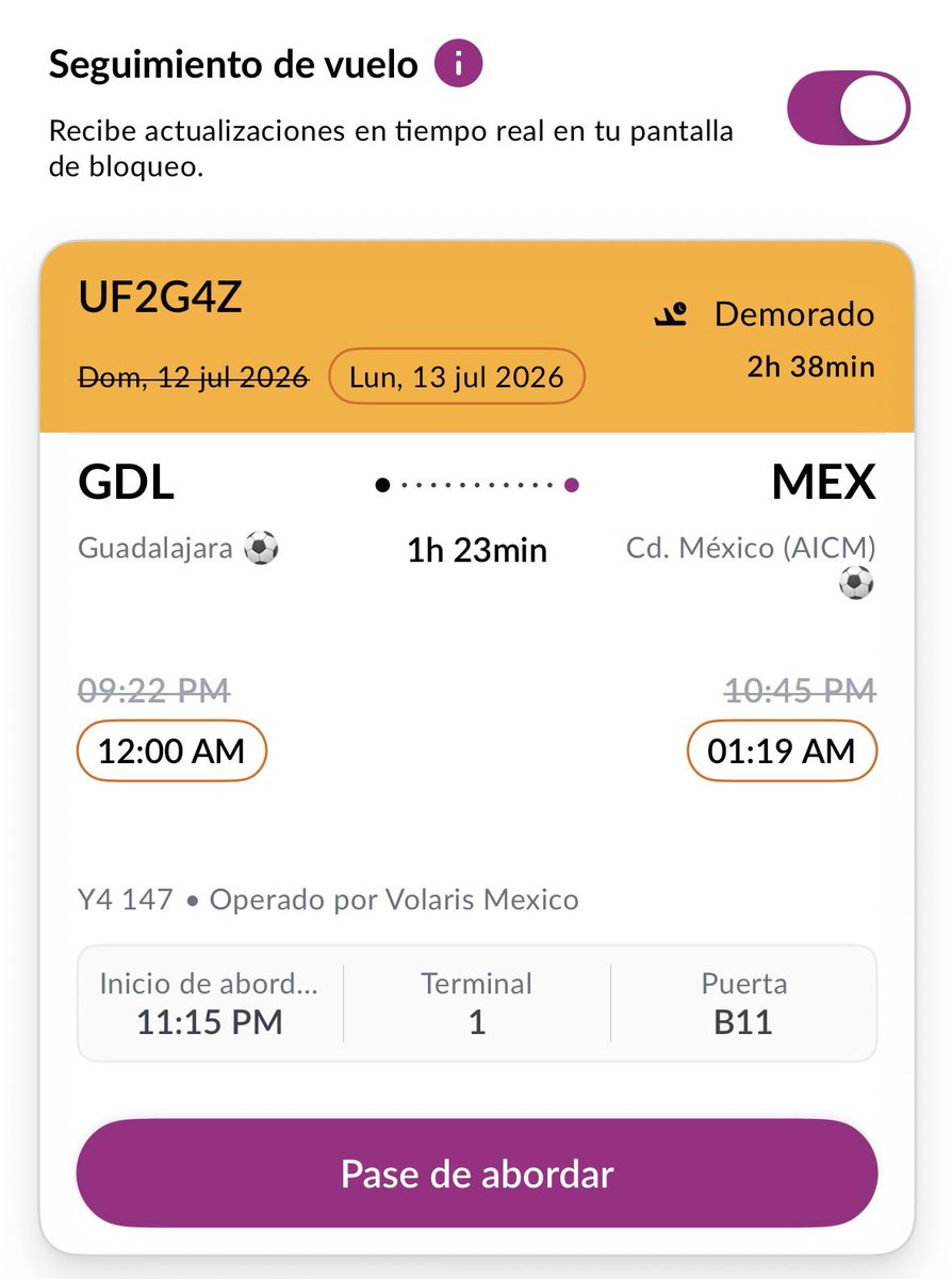 danilopan's tweet photo. @viajaVolaris El problema es que no informan de las actualizaciones ni en la App de #Volaris son las 11:50 y apenas abrieron el abordaje y la última actualización señala 11:15 pm quizás para no pagar las penalizaciones a los usuarios @Profeco https://t.co/kKGuZgbY3B