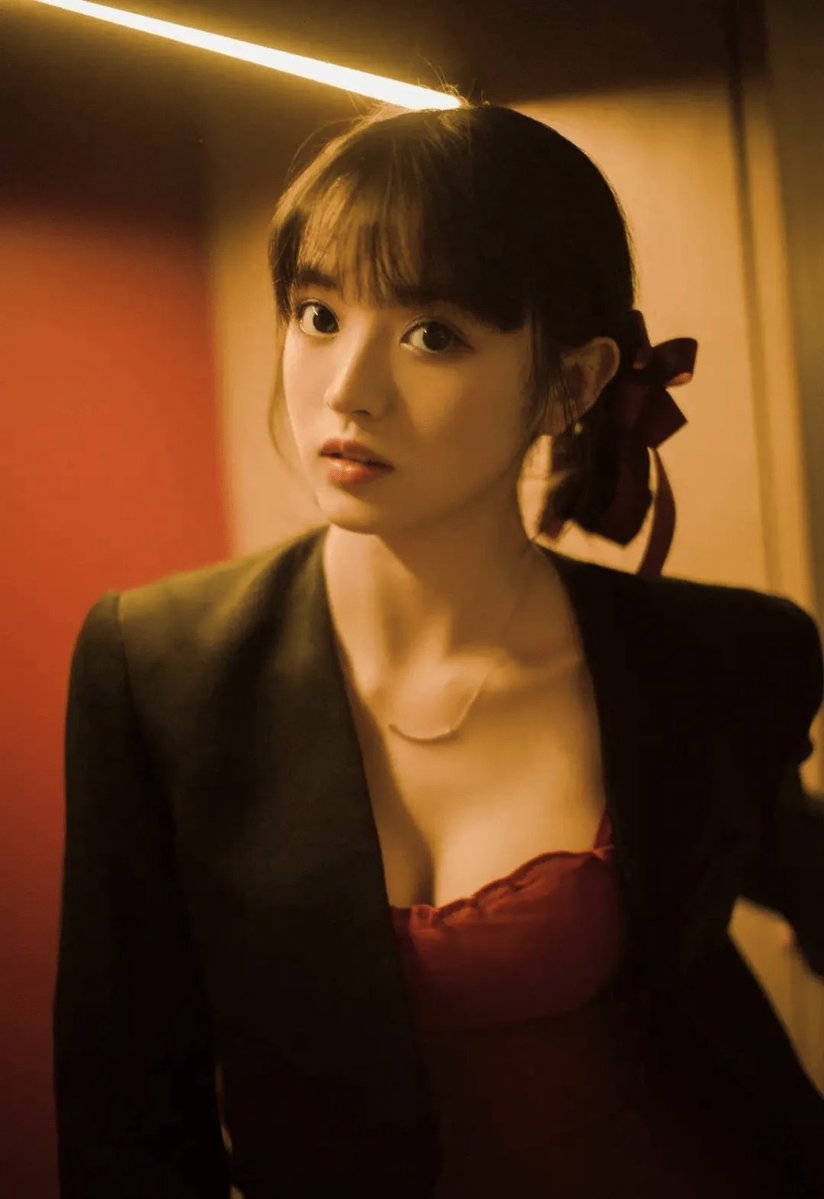 KingLwm's tweet photo. 田曦薇 https://t.co/emDU3ZAGXK