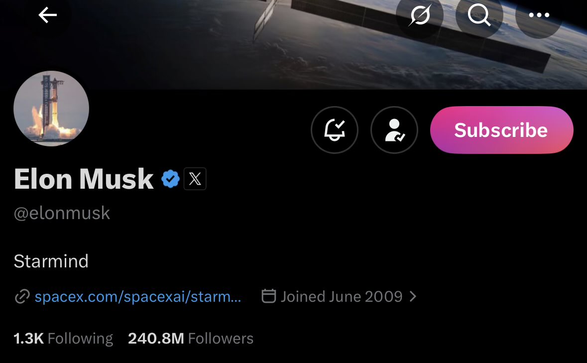 DeAndreLBush's tweet photo. Hey @elonmusk , I joined before you. So can I get like a special badge or something…a cookie 🍪😂 @nikitabier https://t.co/YbVyQTVcZH