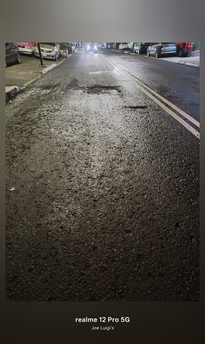 jlkastro's tweet photo. @GobCDMX @AlcaldiaAO @SOBSECDMX @locatel_mx @NoMasCondosAO @vecinosdesierto Se solicita reparación de cinta asfáltica por 2 baches de profundidad considerable y con peligro latente, Av calzada al desierto de los leones Num 4420,  Col Lomas de Tetelpan Alc Álvaro Obregón https://t.co/5F2vnMrOWV