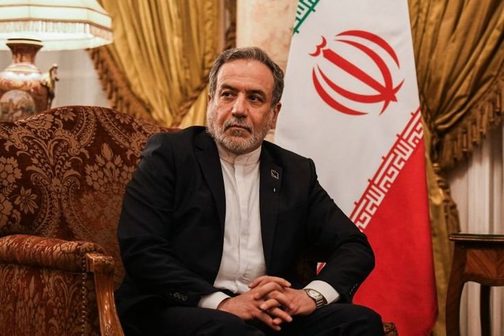IranArmySpoofX's tweet photo. 🚨 BREAKING: Yemen has officially declared its full support for Iran, condemning what it described as U.S. and Israeli aggression in the region.

In a strongly worded statement, Yemen's Ministry of Foreign Affairs said the Yemeni people and government stand in complete solidarity with Iran as tensions continue to escalate.

The announcement comes amid growing regional instability, signaling that Iran continues to receive public backing from key allies as the conflict widens across the Middle East.