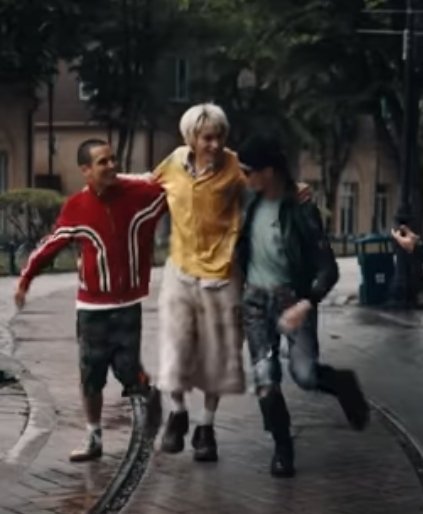 sunoolove7's tweet photo. Ahem... ENGENEs... anyone else feel like the lore might be connected? 👀

ENGENEs where are y'all? 

Are you dropping tags? 🧐

#EN_isHOME
#United_we_boycottBELIFT https://t.co/e6IExPiUiH