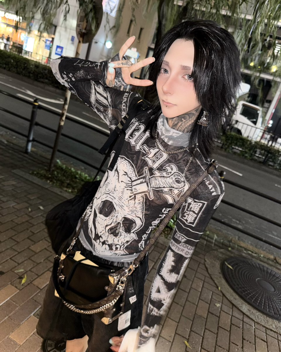 氏ね様 tweet media