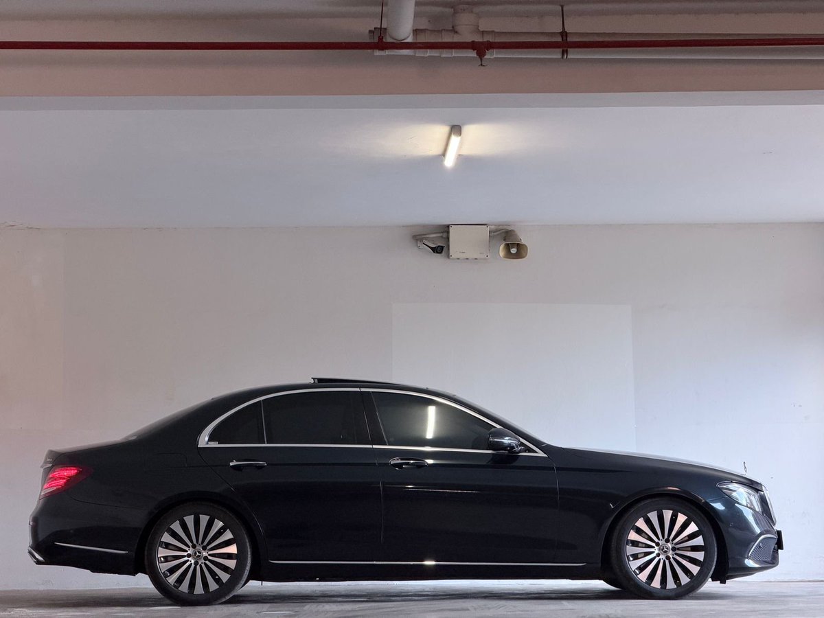 JaMtoka's tweet photo. - 2018 Mercedes Benz E400 4MATIC 🇩🇪 (W213)
- KSh4.35 Million
- Fuel Tank: 66L
- 8-10km/litre
- Mileage: 98,337km
- Location: Nairobi 🇰🇪 
- +254733665551 (WhatsApp)

- 3.5-litre Twin-Turbocharged V6 Petrol with Intercooler and Direct Injection (M276)
- 333bhp @ 5250-6000 rpm
- 480Nm @ 1200-4000 rpm
- 9 Speed AT with Paddle Shifters and DYNAMIC SELECT Modes; Eco, Comfort, Sport+, Individual (9G-TRONIC)
- AWD

- 7 Airbags
- Active Brake Assist
- Active Lane Keeping/Change Assist
- Blind Spot Assist
- DISTRONIC PLUS
- AIR BODY CONTROL Multi-Chamber Air Suspension with Adjustable Ride Height and Damping
- ATTENTION ASSIST
- PRE-SAFE
- Brake Assist
- Crosswind Assist
- Electronic Stability Program
- Evasive Steering Assist
- LED Daytime Running Lights with Adaptive/Intelligent Light System
- Speed Limit Assist
- Surround View Camera

- COMAND Online Infotainment System with Dual High-resolution 12.3" Displays
- Touchpad Controller
- Voice Control
- HDD Navigation
- Android Auto and Apple CarPlay
- 13 Speaker Burmester Surround Sound System
- 590W

- Alloy Wheels
- Leather Seats
- Sunroof
- Wing Mirror Blinkers
- Wood Grain Trim