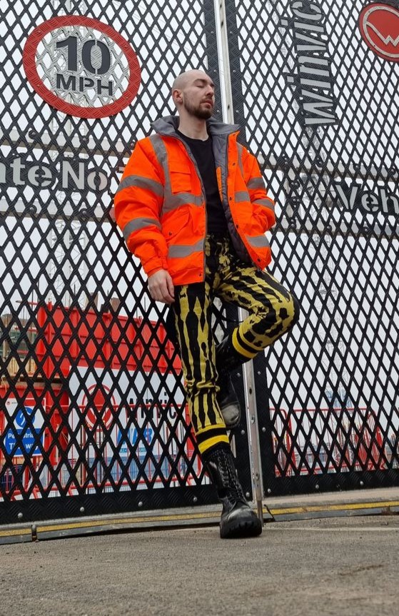 BoundBleachers's tweet photo. FWL might be over but your bleachers remember everything. If your BoundBleachers got you kissed, fisted or pissed on in London, drop a comment – what was your favourite moment of the week? 

https://t.co/JqM10HJKj6

#BoundBleachers #ShowYourKinks #HankyCode #MadeInUK https://t.co/CRSrX1bt0g