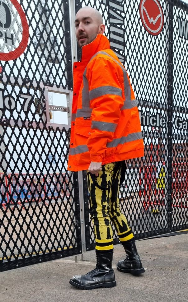 BoundBleachers's tweet photo. FWL might be over but your bleachers remember everything. If your BoundBleachers got you kissed, fisted or pissed on in London, drop a comment – what was your favourite moment of the week? 

https://t.co/JqM10HJKj6

#BoundBleachers #ShowYourKinks #HankyCode #MadeInUK https://t.co/CRSrX1bt0g