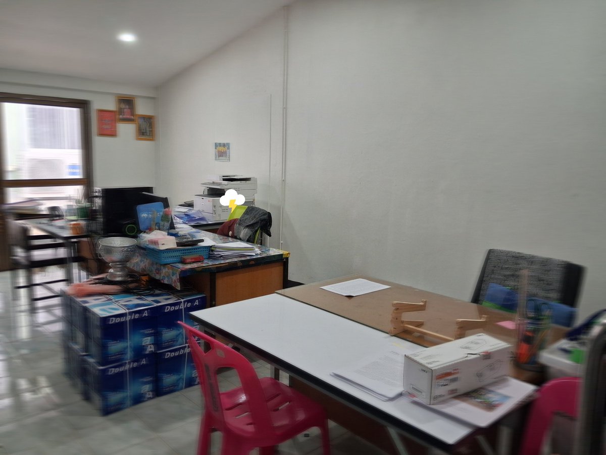 bb63082700's tweet photo. อยากโดนเยสสสในสำนักงานจัง🤭🤭 https://t.co/XCKpoLY4qX