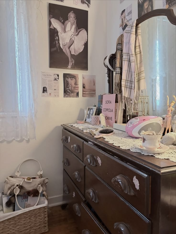 alice | pinkology tweet media