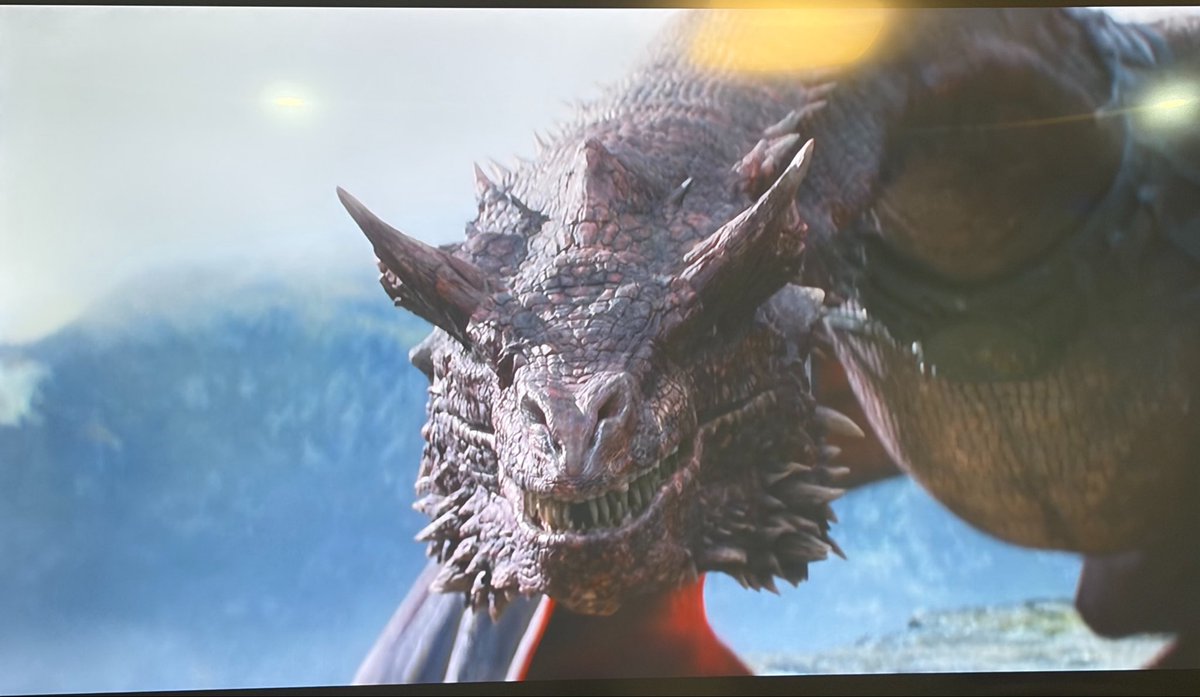 Hathai_Y's tweet photo. กูรู้ละ ใครคือ The Rouge ตัวจริง

The Rogue Prince ❌

The Rogue Dragon ✅

คาแร๊กซีสหาตีนมากเว่อร์ หนูป่าวน้าเค้ามาเองสุด ภาคนี้เดม่อนกูขายขำมาก #บ้านมังกร https://t.co/328Op8XC9f