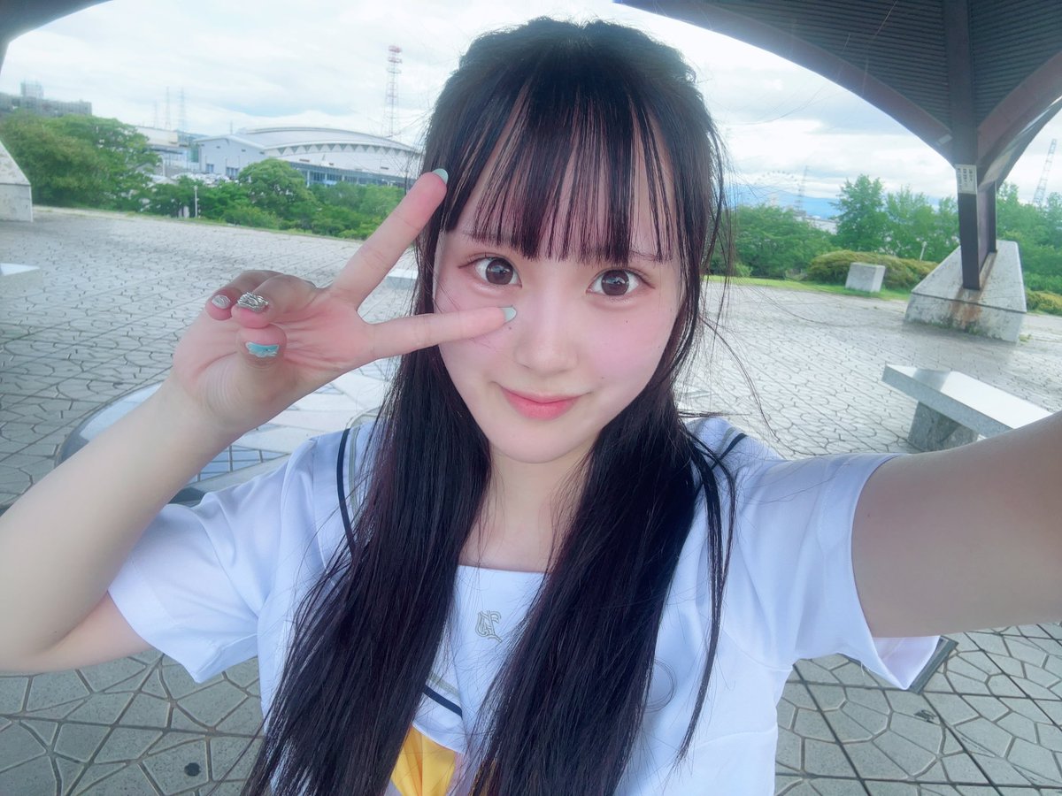 simacacao's tweet photo. 2年振りに撮影来たのに風強すぎて進まない https://t.co/lUPvDBMDUW