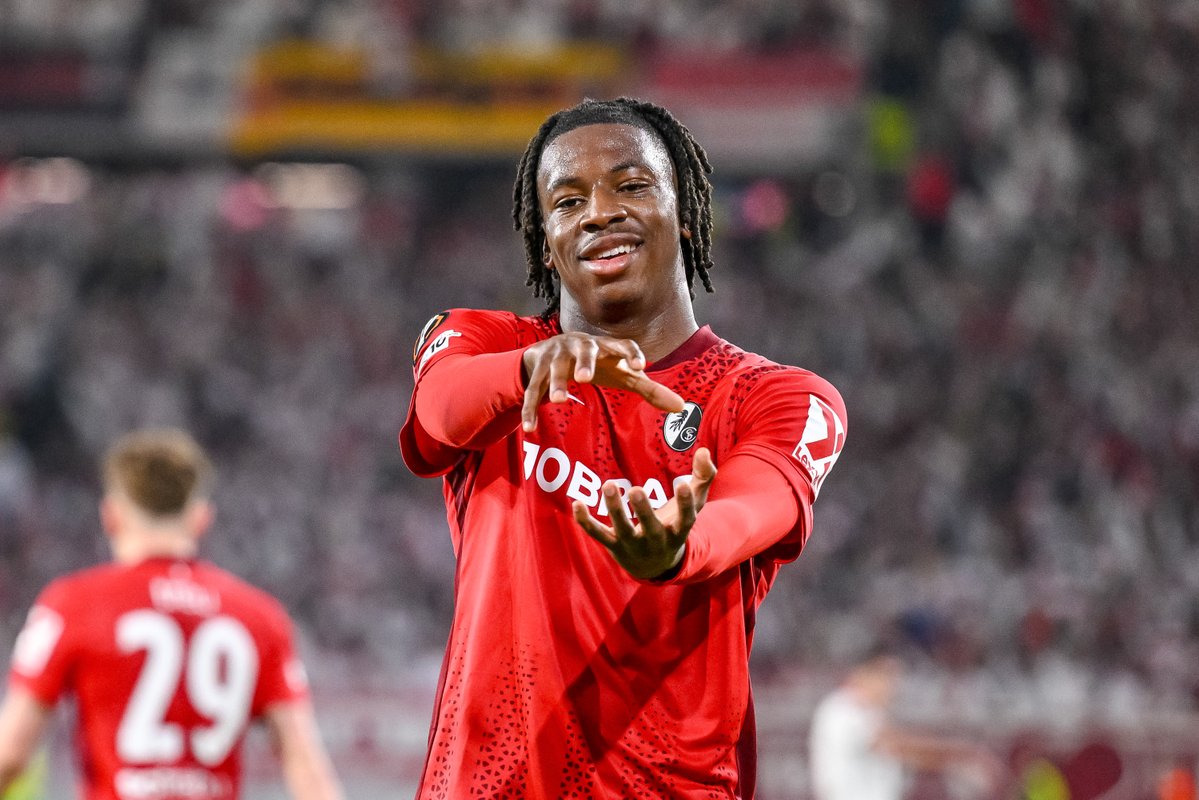 _BeFootball's tweet photo. 🚨🚨💣 HERE WE GOOOO !!! JOHAN MANZAMBI 🇨🇭 VA SIGNER À ASTON VILLA !!!! 🤯🤯🩵💜

Un accord verbal a été trouvé avec Fribourg pour un transfert légèrement supérieur à 60 M€.

Il s’est également entendu sur un contrat longue durée.

(@FabrizioRomano) https://t.co/sL8ZSMosKl
