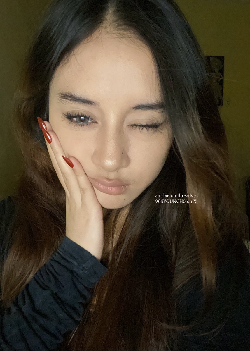 96SYOUNCH0's tweet photo. hi… i think i just found my new top tier daily mascara… :3 ❤️ https://t.co/rL3VkpnKoM