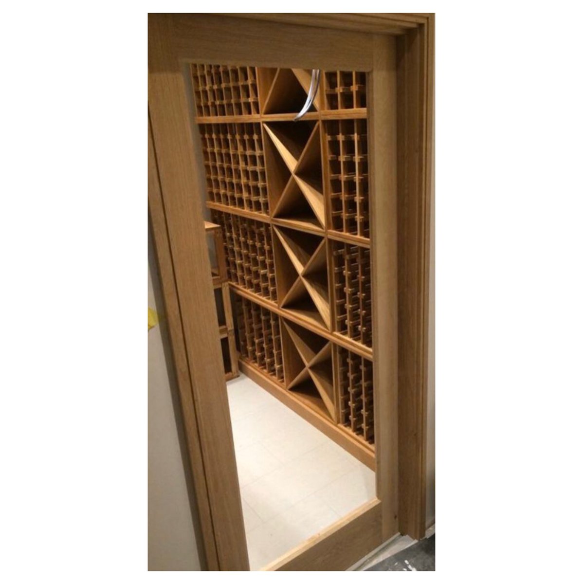 ELC_Builders's tweet photo. Basement conversion we completed in Clapham, here are pictures of the luxury wine room.

#basement #wineroom #wine #vineyard #clapham #claphamnorth #claphamsouth #home #architecture #design #storage #luxury #homeideas #arch #house #elc #renovation #homerenovation #southlondon https://t.co/KDZjEPc615