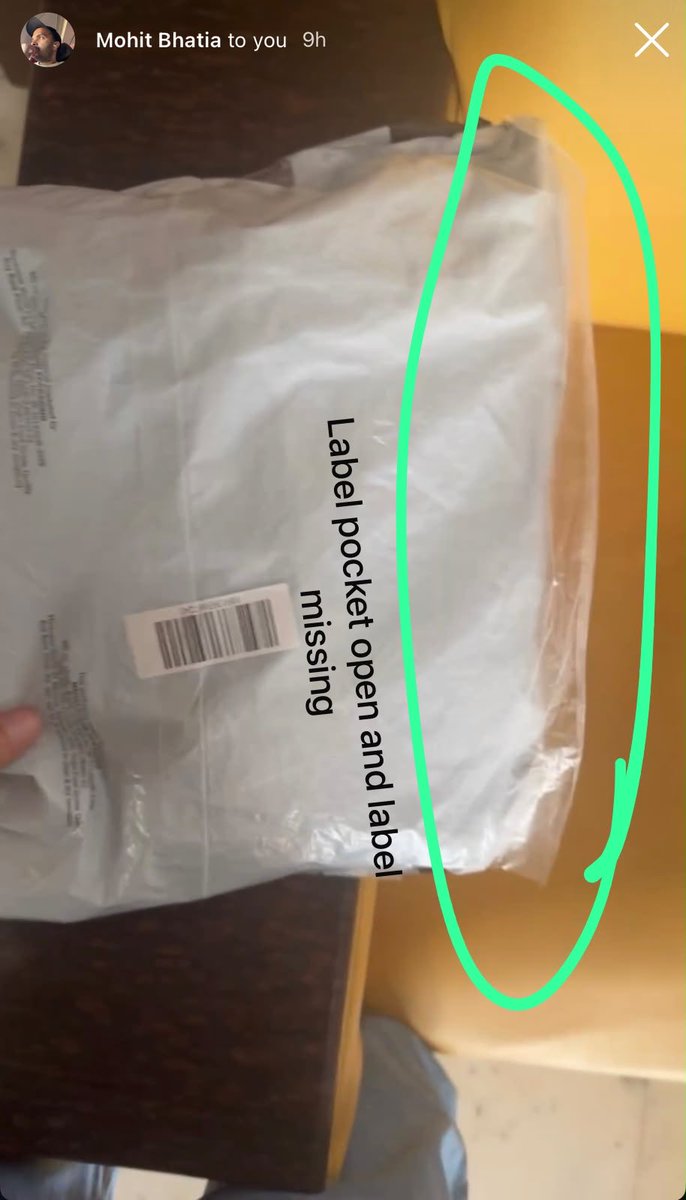 Komalhikardia's tweet photo. @help_delhivery @ShiprocketIndia Serious shipment tampering &amp; product theft. Parcel was torn, repacked, and a different product delivered. AWB: 1091393867245. Sellers can’t contact Delhivery support emails redirect to the app with no way to report this. https://t.co/8ZVDE1rCdm