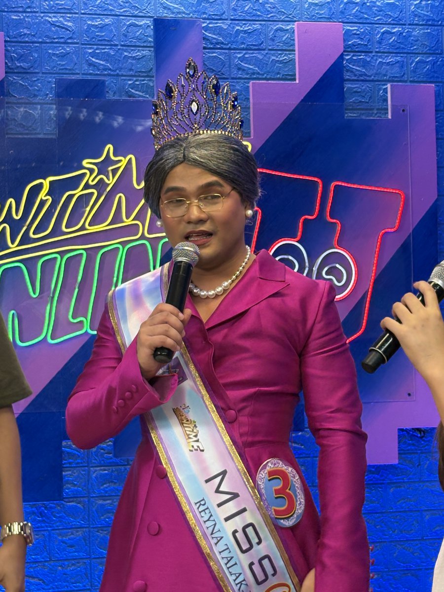 itsShowtimeNa's tweet photo. 🏳️‍🌈 Ang talak na tumatak ngayong Lunes, LOLA MOVE! Congratulations! #ShowtimeOnlineU #ShowtimeTalakanTayo https://t.co/VTHaAvXl0J