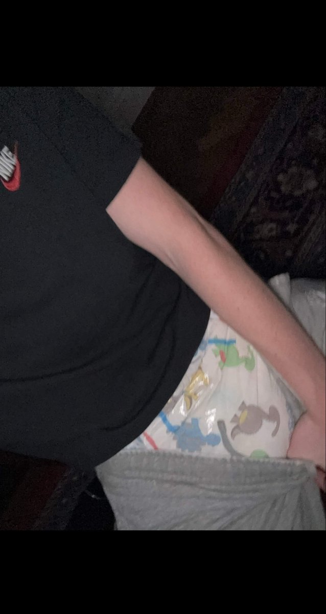 Ttutodk's tweet photo. I still adore that child; I wish he liked my diaper.☹️ https://t.co/jIYwjnrU31