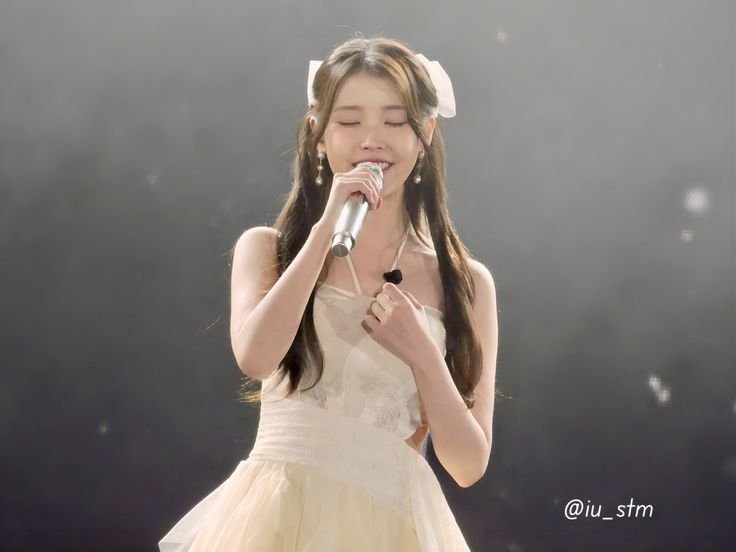 srdlwldmso's tweet photo. 해외콘 하나라도 꼭 갈 것을 다짐. https://t.co/22XOw5nwHp