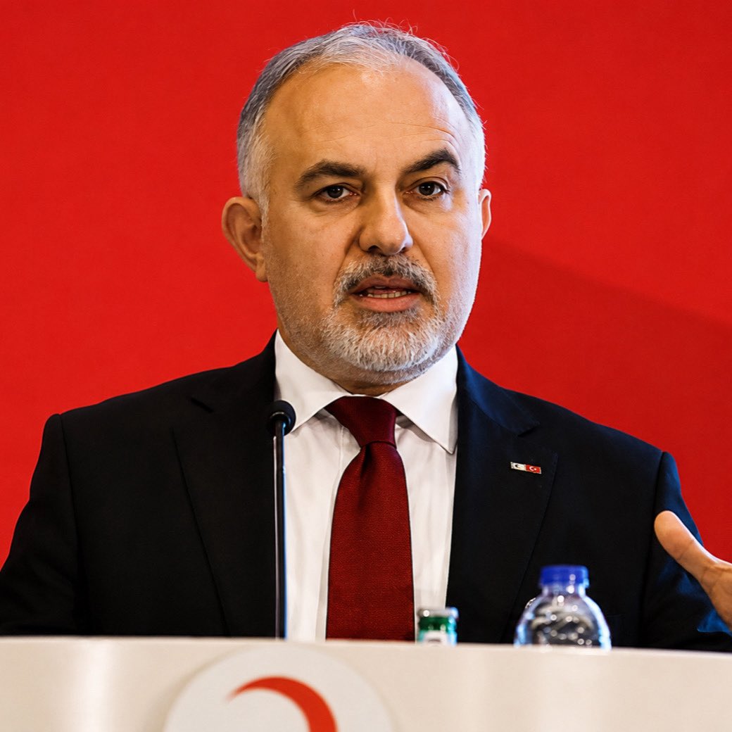 Kızılay Eski Başkanı Kınık'tan Tartışmalı Yorum: 'Pireye Kızıp Yorgan mı Yakılır?'