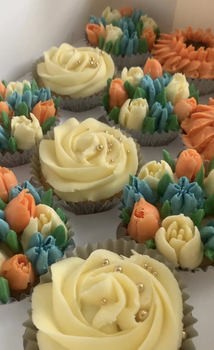 poppyscupcakes's tweet photo. Tempt your tastebuds with a delicious sweet treat from the award winning Poppy’s Cupcakes…
Tel: 07824 705364 or DM
#firsttmaster #SweetTreats #LondonBakes #Shopindie #EarlyBiz https://t.co/520V5cvscZ