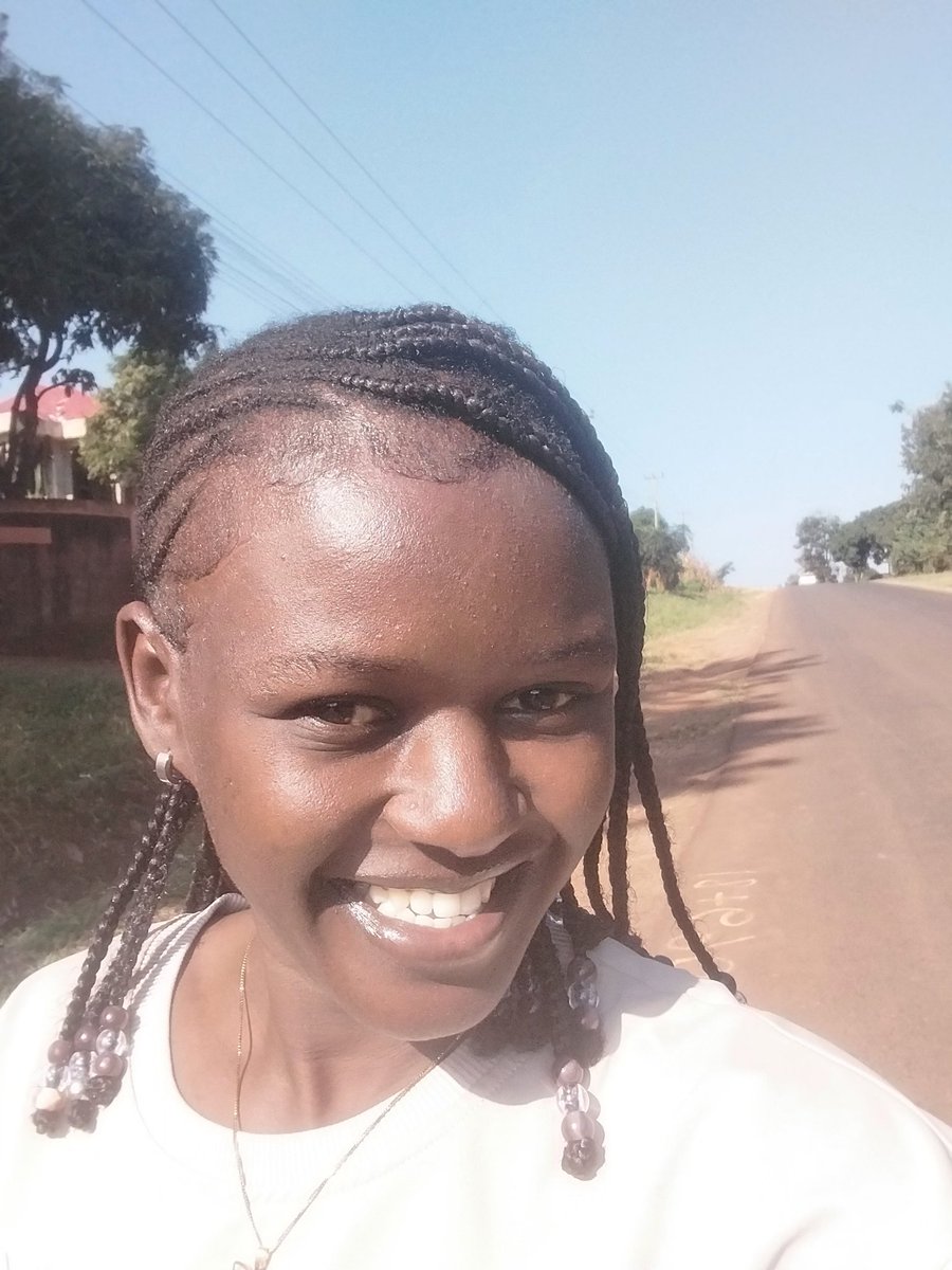 vibewitmih's tweet photo. Leo ni kama nakaa poa, ama naji Overrate?? https://t.co/FHT0NZx9j7