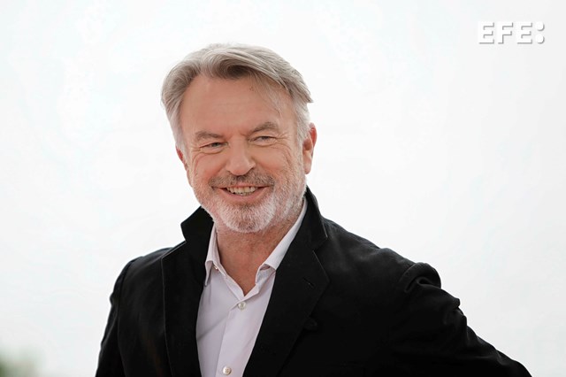 EFEnoticias's tweet photo. El célebre actor Sam Neill muere a los 78 años en Sídney.

Dio vida al paleontólogo Alan Grant en la saga 'Parque Jurásico', entre otros personajes.

https://t.co/5Tv0BrzYPr https://t.co/xSx4afLkfD
