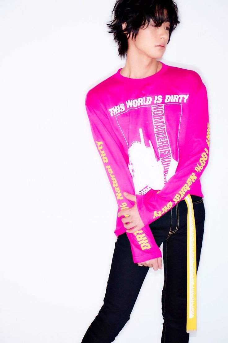dirsailles's tweet photo. Hot pink tocchi https://t.co/duZ3gek0KX