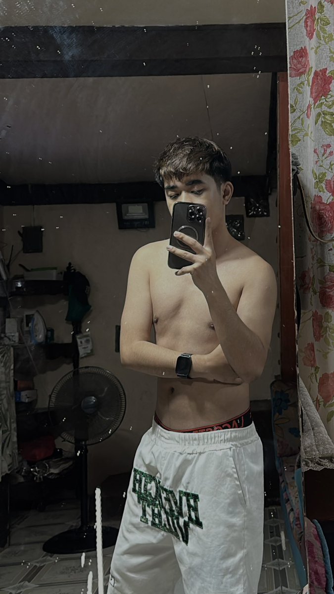ElloRoque58854's tweet photo. kadoooool ano tara? hmpp #mlm #cdo https://t.co/yiekkh9FSg