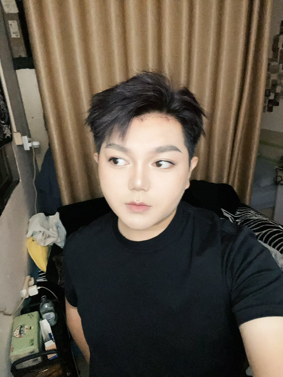 hotadrien95's tweet photo. Afternoon https://t.co/nxxg7i2Vwq