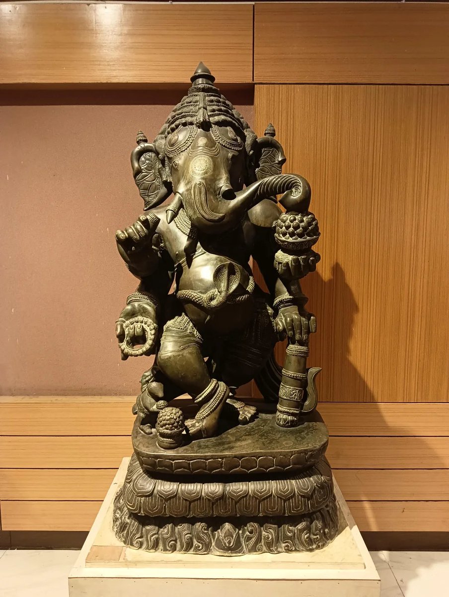 WarVictor_2630's tweet photo. 🇮🇳Some awesome sculptures from Odisha State Museum https://t.co/zmGqT3NIsI