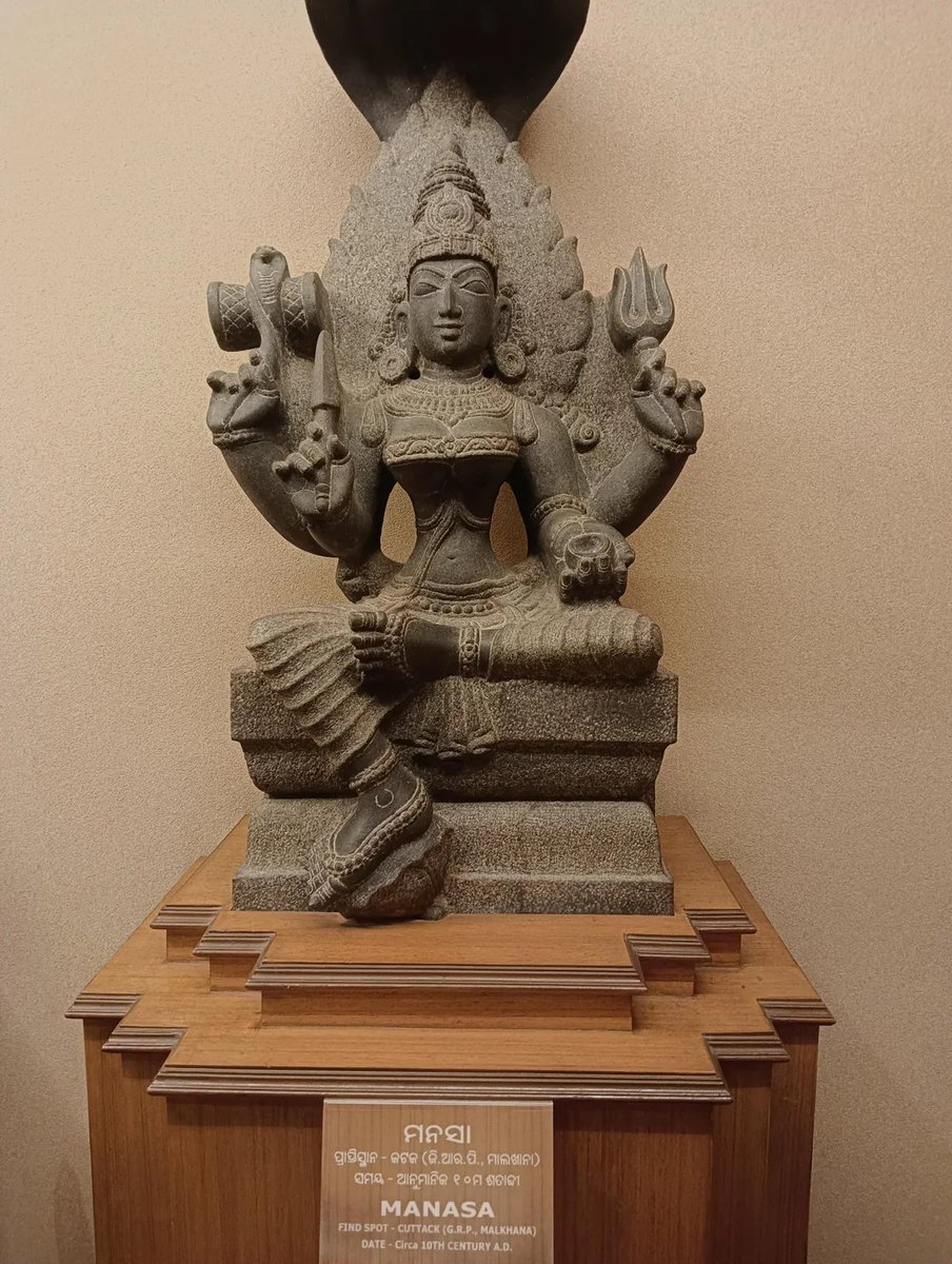 WarVictor_2630's tweet photo. 🇮🇳Some awesome sculptures from Odisha State Museum https://t.co/zmGqT3NIsI