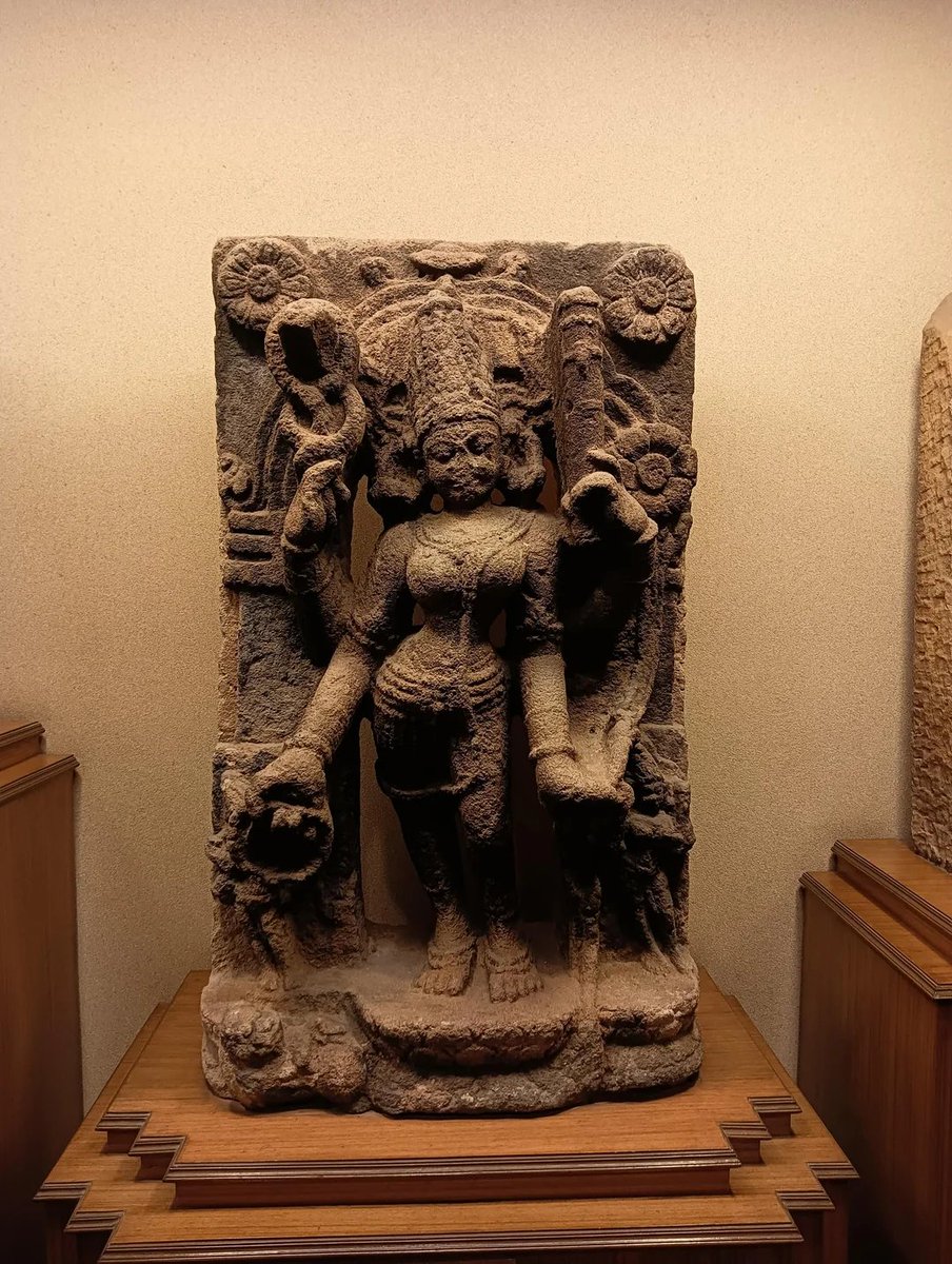 WarVictor_2630's tweet photo. 🇮🇳Some awesome sculptures from Odisha State Museum https://t.co/zmGqT3NIsI