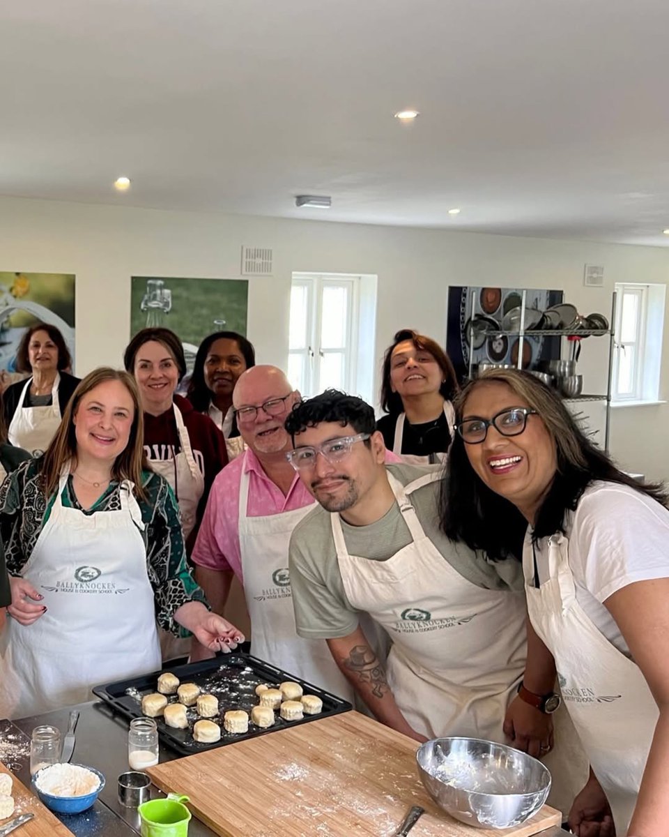 BallyknockenHCS's tweet photo. Looking for a team-building experience your colleagues will remember? 👩‍🍳

Bring your team together at Ballyknocken Cookery School in Wicklow for a hands-on cookery masterclass with Catherine Fulvio. 

Find out more 👉 https://t.co/pbHU0rkgsn 

#TeamBuilding https://t.co/u0pJhEHKKL