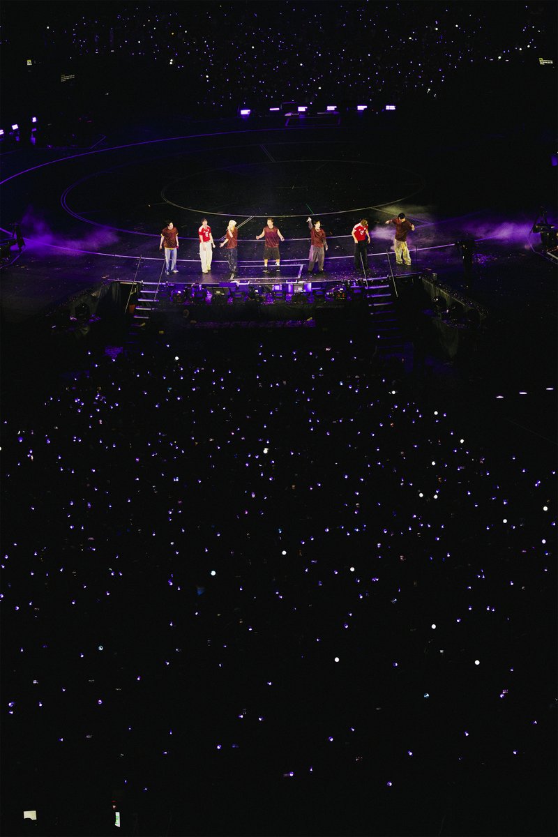 BTS_ARMY's tweet photo. See you again next time, MUNICH! 
Much love! 

BTS WORLD TOUR 'ARIRANG' IN MUNICH

#방탄소년단 #BTS #BTSARMY #BTS_WORLDTOUR_ARIRANG #BTS_WORLDTOUR_ARIRANG_EUROPE #BTS_WORLDTOUR_ARIRANG_MUNICH https://t.co/IlUtklNaQR