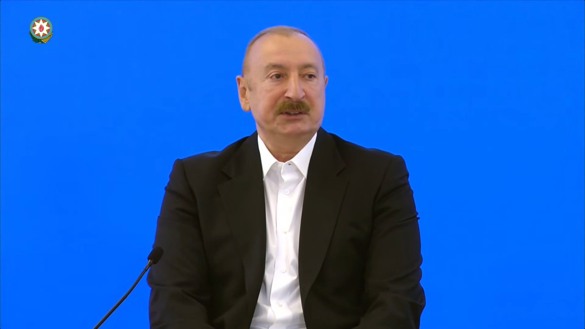 AyshanMustafa's tweet photo. 🇺🇦Ukrainian journalist Dmitry Gordon: What advice do you have for President Putin?

🇦🇿President Ilham Aliyev: I think it should have been understood a long time ago that this war should be stopped.

#shusha #ukraine #russia #media #forum https://t.co/D65QhAqDWh